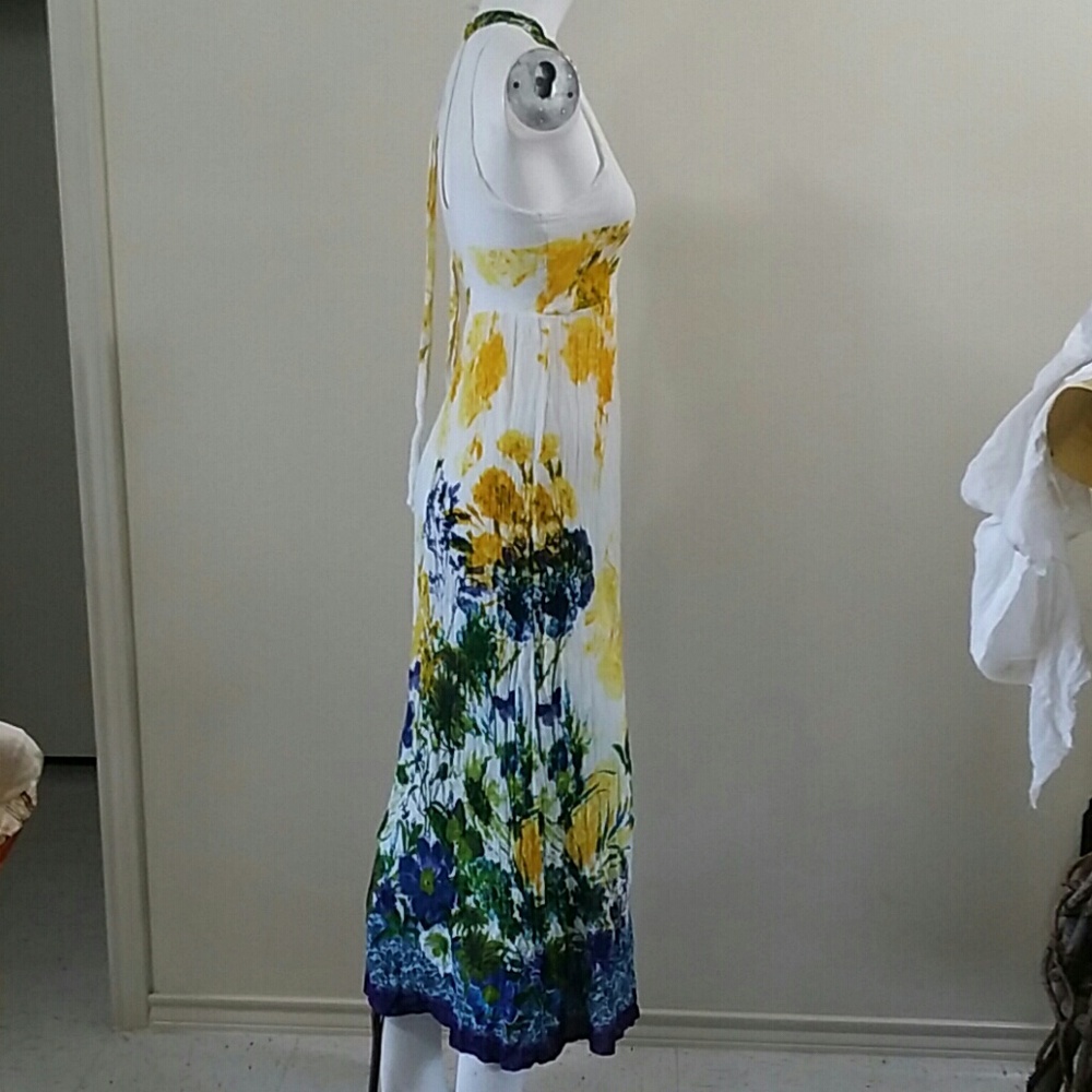 Summer Dress - Picture 3 of 8